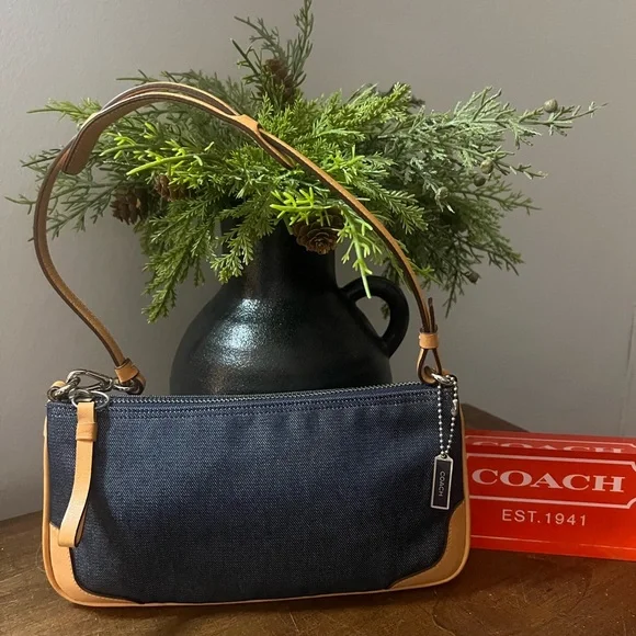 Coach Denim and Tan 3pc. Set Shoulder Bag Plus Matching Wristlet And Coach dusty - Picture 2 of 16
